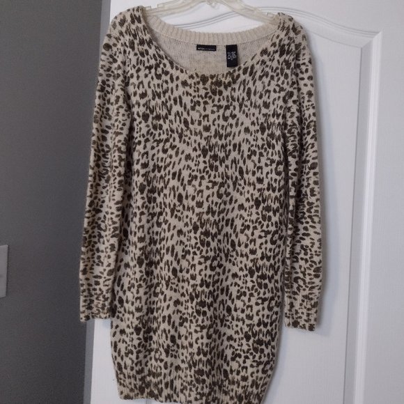 Sweater Tunic/Short Dress - Picture 2 of 4